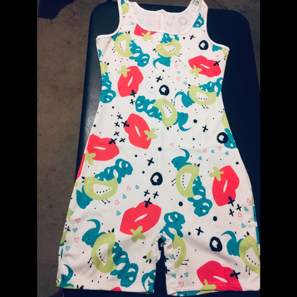 Dress like romper with zipper in back